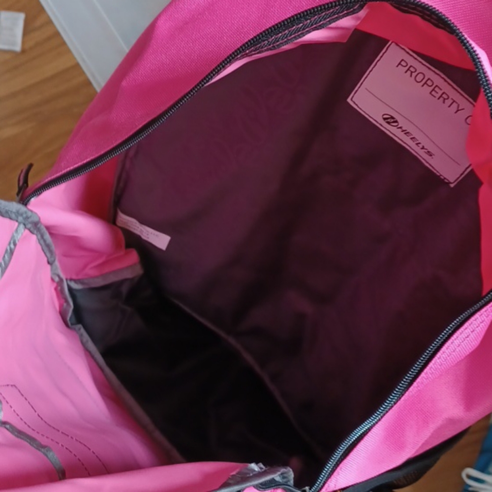 Pink Heelys backpack - Picture 4 of 4